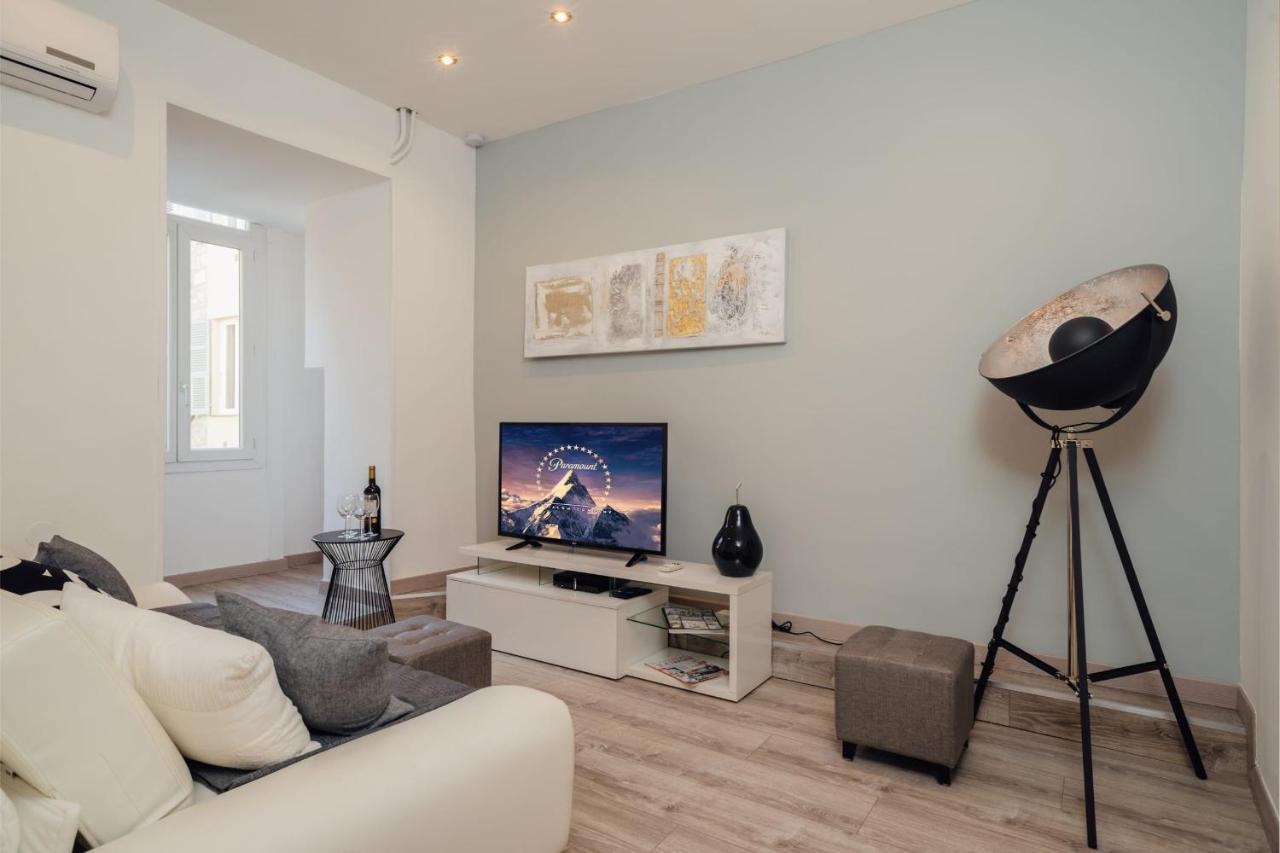Le Notre Dame 3Br With Ac And Balcony In The Heart Of Nice Welkeys Bagian luar foto